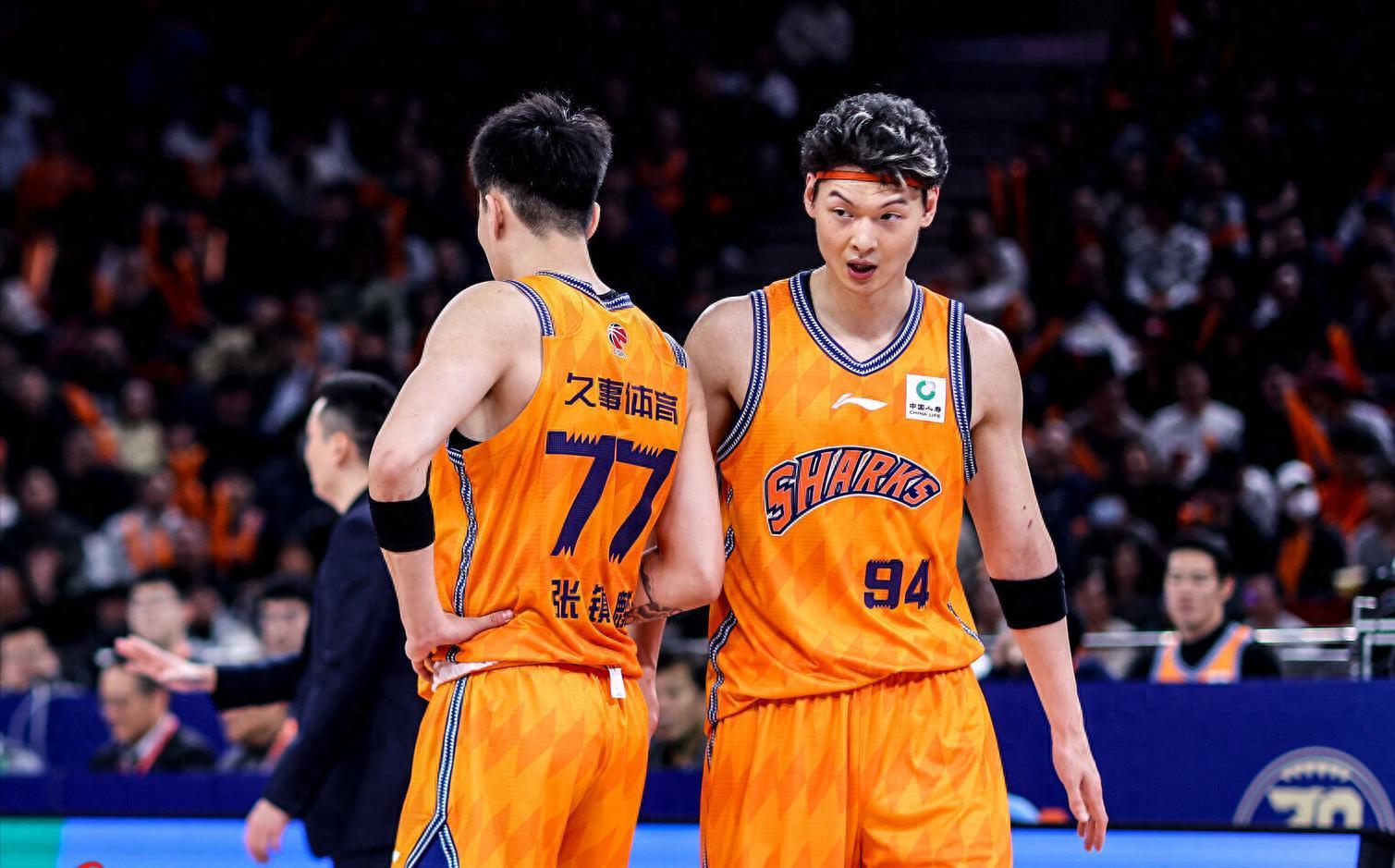 乐鱼在线-离不开周琦!北京水货中锋4中0,差点接班易建联,顶薪还剩1年