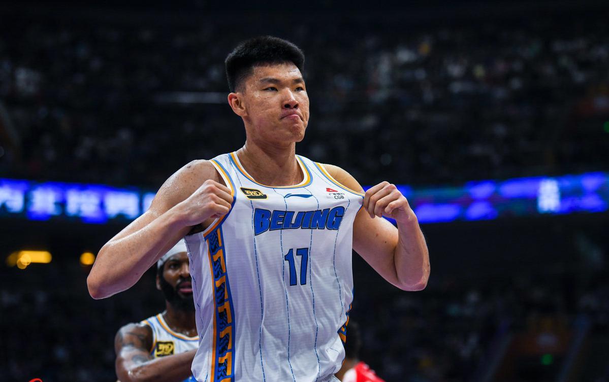 乐鱼在线-离不开周琦!北京水货中锋4中0,差点接班易建联,顶薪还剩1年