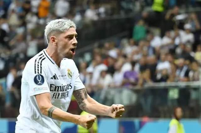 乐鱼游戏-欧冠1/8决赛首回合:皇马拜仁马竞巴黎占先机,英超6队难求一胜