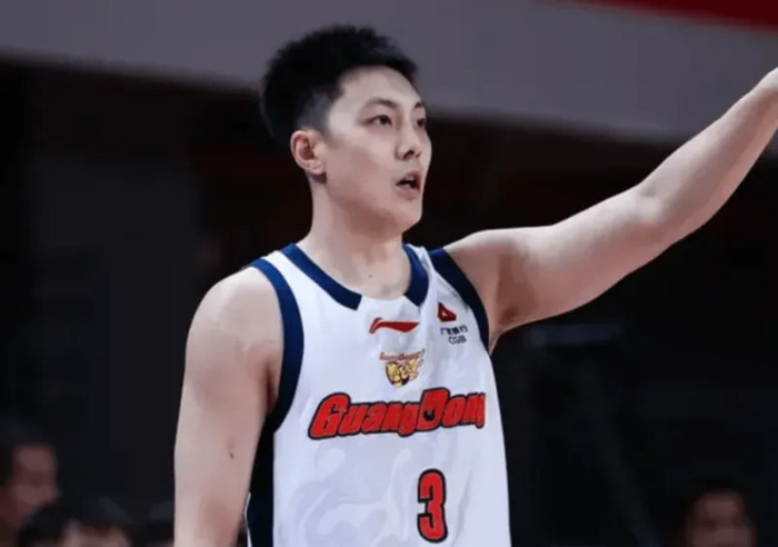 乐鱼APP-g2广东加时102-99绝杀北京 球员评价：3人优秀，3人及格，4人低迷|奎因|cba季后赛|张皓嘉|胡明轩|徐杰_新浪体育_新浪新闻